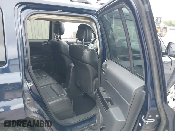 2012 Jeep Patriot Limited z VIN 1C4NJPCBXCD623275, wystawiony jako IAAI lot #42327596 z przebiegiem 59 495 mil mil oraz . Historia ofert i sprzedaży dostępna na DreamBid. Obrazek 8.