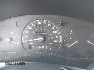 2000 Ford Ranger XL with VIN 1FTYR10C2YTA36906, listed as a IAAI auction lot 42142057 with 160,190 mi miles. Bid and sale history available at carsss.com. Image 7.