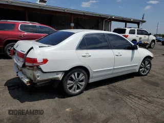 2003 Honda Accord EX z VIN 1HGCM66553A034197, wystawiony jako Copart lot #59805425 z przebiegiem 238 447 mil mil oraz Nie do naprawy • Non repairable. Historia ofert i sprzedaży dostępna na DreamBid. Obrazek 3.