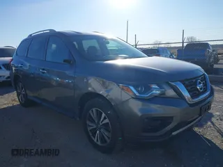 2017 Nissan Pathfinder SL with VIN 5N1DR2MMXHC906193, listed as a IAAI auction lot 41888171 with 113,524 mi miles. Bid and sale history available at carsss.com. Image 1.