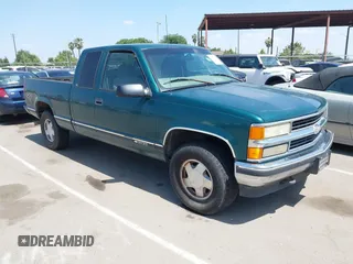 1997 Chevrolet Silverado 1500 with VIN 2GCEK19R0V1222296, listed as a IAAI auction lot 42195350 with 358,885 mi miles and . Bid and sale history available at DreamBid. Image 1.