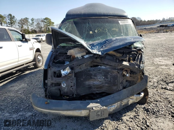 1998 GMC Savana Cargo Van YF7 with VIN 1GDFG15R6W1033263, listed as a Copart auction lot 45605985 with 156,211 mi miles and Non Repairable. Bid and sale history available at carsss.com. Image 5.