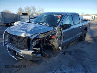 2023 Ford F-150 Lightning Pro z VIN 1FTVW1EL3PWG61686, wystawiony jako Copart lot #87870815 z przebiegiem Nie podano mil oraz Szkoda całkowita • Salvage title. Historia ofert i sprzedaży dostępna na DreamBid. Obrazek 1.
