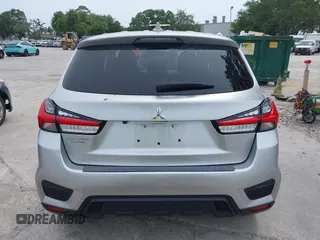 2023 Mitsubishi Outlander ES z VIN JA4ARUAU9PU007786, wystawiony jako IAAI lot #42343050 z przebiegiem 27 507 mil mil oraz . Historia ofert i sprzedaży dostępna na DreamBid. Obrazek 17.