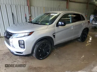 2024 Mitsubishi Outlander S z VIN JA4ARUAU3RU011318, wystawiony jako Copart lot #57679855 z przebiegiem 25 882 mil mil oraz Szkoda całkowita • Salvage title. Historia ofert i sprzedaży dostępna na DreamBid. Obrazek 1.