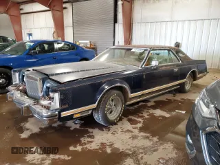 1977 Lincoln Continental with VIN 7Y89A929060, listed as a Copart auction lot 44618245 with 93,147 mi miles and Clean Title. Bid and sale history available at DreamBid. Image 1.
