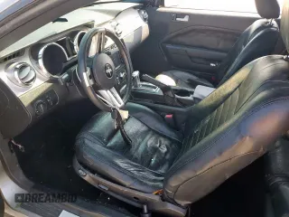 2008 Ford Mustang GT Deluxe z VIN 1ZVHT82H885154382, wystawiony jako Copart lot #51860665 z przebiegiem Nie podano mil oraz Szkoda całkowita • Salvage title. Historia ofert i sprzedaży dostępna na DreamBid. Obrazek 7.