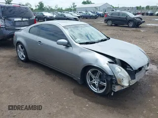 2004 Infiniti G35 w/Leather z VIN JNKCV54EX4M301910, wystawiony jako IAAI lot #42267817 z przebiegiem 107 873 mil mil oraz . Historia ofert i sprzedaży dostępna na DreamBid. Obrazek 1.