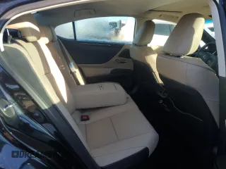 2021 Lexus ES with VIN 58ADA1C18MU013087, listed as a Copart auction lot 87464874 with 20,124 mi miles and Salvage Title. Bid and sale history available at carsss.com. Image 10.