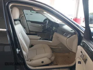 2016 Mercedes-Benz E 350 Luxury with VIN WDDHF8JBXGB225644, listed as a IAAI auction lot 42233644 with 189,908 mi miles and . Bid and sale history available at DreamBid. Image 5.