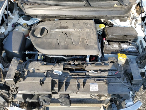 2016 Jeep Cherokee Altitude with VIN 1C4PJLCS4GW337000, listed as a Copart auction lot 43773955 with 134,996 mi miles and Salvage Title. Bid and sale history available at carsss.com. Image 12.
