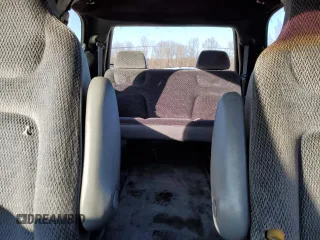 1997 Dodge Caravan with VIN 2B4FP25B9VR248592, listed as a Copart auction lot 44271395 with 136,274 mi miles and Non Repairable. Bid and sale history available at carsss.com. Image 10.