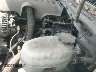 2005 Chevrolet Tahoe LS с VIN 1GNEK13T15J110947, выставлен на аукционе IAAI как лот 42475930 с пробегом 245 275 миль миль и . История ставок и продаж доступна на DreamBid. Изображение 12.