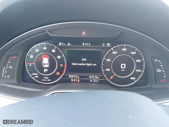 2018 Audi Q7 Premium Plus with VIN WA1LHAF77JD004096, listed as a IAAI auction lot 41376622 with 92,615 mi miles. Bid and sale history available at carsss.com. Image 7.