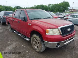 2007 Ford F-150 XLT z VIN 1FTRW14W97FA22564, wystawiony jako IAAI lot #42255757 z przebiegiem 344 371 mil mil oraz . Historia ofert i sprzedaży dostępna na DreamBid. Obrazek 6.
