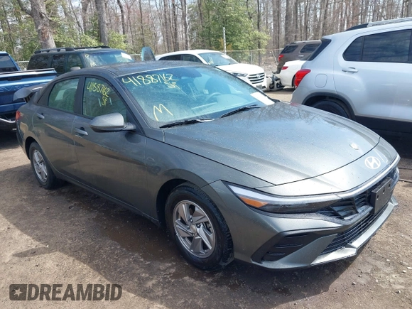 2025 Hyundai Elantra SE z VIN KMHLL4DG0SU855615, wystawiony jako IAAI lot #41887162 z przebiegiem 24 180 mil mil oraz . Historia ofert i sprzedaży dostępna na DreamBid. Obrazek 1.