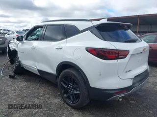 2023 Chevrolet Blazer LT with VIN 3GNKBCR49PS225473, listed as a IAAI auction lot 40869835 with 17,652 mi miles and . Bid and sale history available at DreamBid. Image 3.