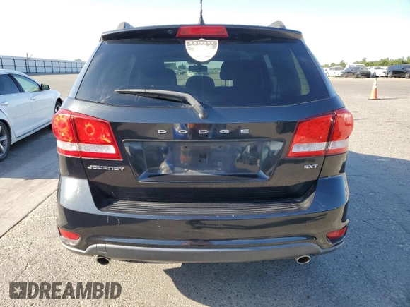 2012 Dodge Journey SXT with VIN 3C4PDCBG2CT321589, listed as a Copart auction lot 58360935 with 215,078 mi miles and Clean title. Bid and sale history available at DreamBid. Image 6.