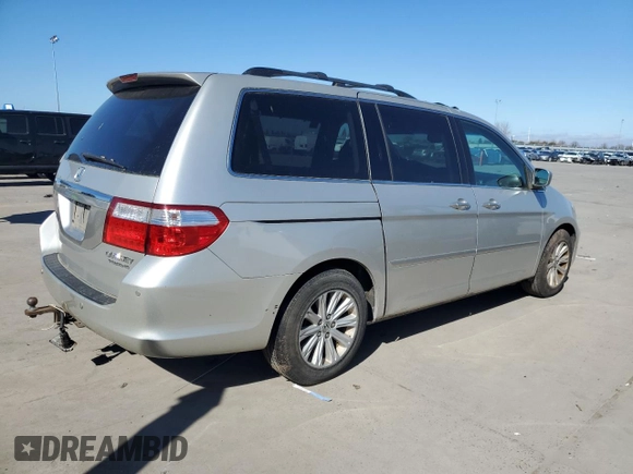 2005 Honda Odyssey TOURING with VIN 5FNRL388X5B126627, listed as a Copart auction lot 46654645 with 220,805 mi miles and Salvage Title. Bid and sale history available at carsss.com. Image 3.