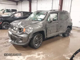 2021 Jeep Renegade Latitude with VIN ZACNJDBB1MPM71726, listed as a IAAI auction lot 41607723 with 30,655 mi miles. Bid and sale history available at carsss.com. Image 2.