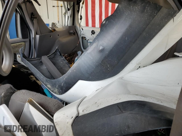 2002 Ford Escape XLT Choice with VIN 1FMCU04172KA69212, listed as a Copart auction lot 62459715 with Not provided miles and Salvage title. Bid and sale history available at DreamBid. Image 10.
