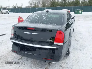 2016 Chrysler 300 with VIN 2C3CCAEG2GH127956, listed as a IAAI auction lot 41601383 with 68,757 mi miles. Bid and sale history available at carsss.com. Image 4.