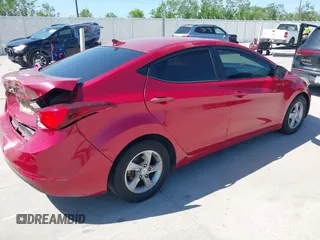 2014 Hyundai Elantra SE z VIN KMHDH4AE3EU168058, wystawiony jako IAAI lot #41974619 z przebiegiem 209 413 mil mil oraz . Historia ofert i sprzedaży dostępna na DreamBid. Obrazek 4.