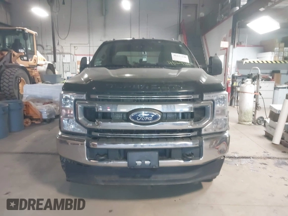 2021 Ford Super Duty F-250 SRW XL with VIN 1FT7X2B63MED51503, listed as a IAAI auction lot 41227248 with 106,780 mi miles. Bid and sale history available at carsss.com. Image 12.