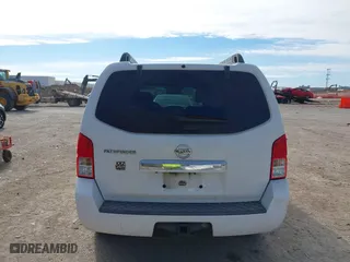 2012 Nissan Pathfinder SV with VIN 5N1AR1NN1CC620908, listed as a IAAI auction lot 41270832 with 223,148 mi miles. Bid and sale history available at carsss.com. Image 16.