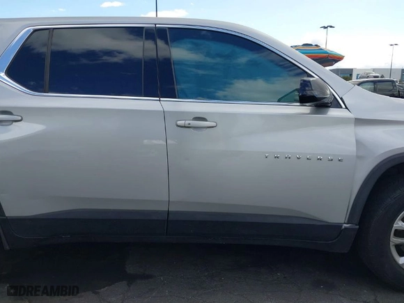 2020 Chevrolet Traverse LS with VIN 1GNERFKW3LJ233389, listed as a IAAI auction lot 41516881 with 72,317 mi miles. Bid and sale history available at carsss.com. Image 13.