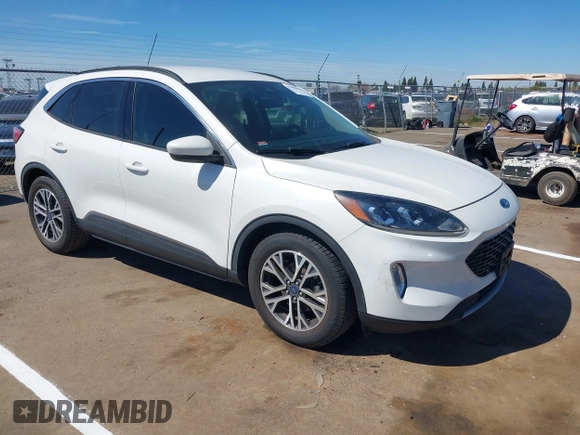2020 Ford Escape SEL with VIN 1FMCU0H61LUA40865, listed as a IAAI auction lot 41889903 with 58,592 mi miles and . Bid and sale history available at carsss.com. Image 1.
