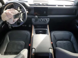 2023 Land Rover Defender X с VIN SALEXEEU6P2135372, выставлен на аукционе Copart как лот 46631195 с пробегом Не указан миль и Списание • Salvage title. История ставок и продаж доступна на DreamBid. Изображение 8.