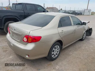 2010 Toyota Corolla z VIN 1NXBU4EE3AZ298252, wystawiony jako IAAI lot #42024838 z przebiegiem 260 162 mil mil oraz . Historia ofert i sprzedaży dostępna na DreamBid. Obrazek 4.