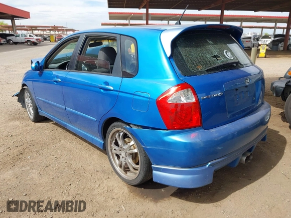 2005 Kia Spectra with VIN KNAFE161655095608, listed as a IAAI auction lot 41990765 with 51,415 mi miles. Bid and sale history available at carsss.com. Image 3.