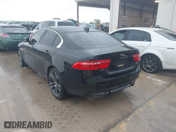 2017 Jaguar XE 35t Premium with VIN SAJAJ4BV8HA967951, listed as a IAAI auction lot 42032927 with 1 mi miles. Bid and sale history available at carsss.com. Image 3.