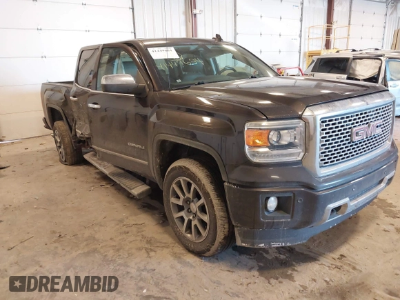 2015 GMC Sierra 1500 Denali with VIN 3GTU2WECXFG262355, listed as a IAAI auction lot 41449684 with 251,279 mi miles. Bid and sale history available at carsss.com. Image 1.