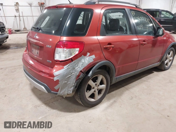 2009 Suzuki SX4 AWD z VIN JS2YB413295100359, wystawiony jako IAAI lot #40899442 z przebiegiem 109 919 mil mil oraz . Historia ofert i sprzedaży dostępna na DreamBid. Obrazek 4.