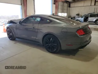 2021 Ford Mustang GT z VIN 1FA6P8CF3M5148372, wystawiony jako Copart lot #50821305 z przebiegiem 56 312 mil mil oraz Szkody całkowita. Historia ofert i sprzedaży dostępna na DreamBid. Obrazek 2.