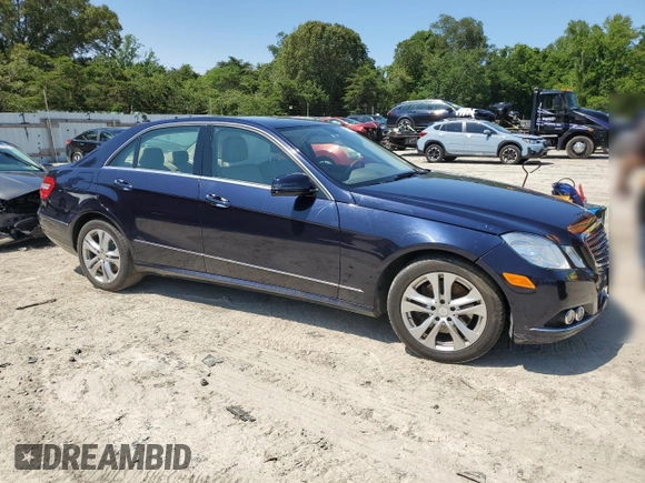 2011 Mercedes-Benz E 350 Luxury with VIN WDDHF8HB4BA361756, listed as a Copart auction lot 59158195 with 88,810 mi miles and Salvage title. Bid and sale history available at DreamBid. Image 4.