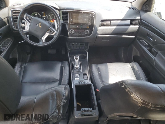 2018 Mitsubishi Outlander SEL with VIN JA4J24A56JZ028053, listed as a Copart auction lot 54920335 with 102,919 mi miles and Clean title. Bid and sale history available at DreamBid. Image 8.