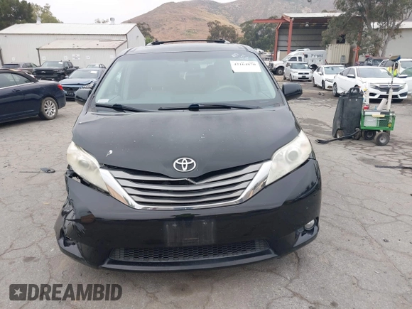 2013 Toyota Sienna XLE AAS с VIN 5TDYK3DC5DS386789, выставлен на аукционе IAAI как лот 42164870 с пробегом 171 786 миль миль и . История ставок и продаж доступна на DreamBid. Изображение 12.