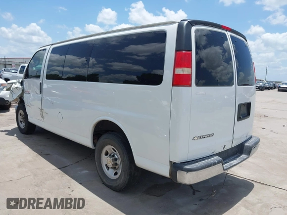 2016 Chevrolet Express Passenger LT с VIN 1GAZGMFG9G1176444, выставлен на аукционе IAAI как лот 42438135 с пробегом 151 202 миль миль и . История ставок и продаж доступна на DreamBid. Изображение 3.