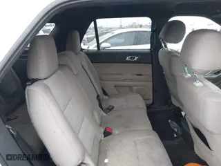 2013 Ford Explorer with VIN 1FM5K7B82DGA54677, listed as a IAAI auction lot 41774070 with 166,091 mi miles. Bid and sale history available at carsss.com. Image 8.