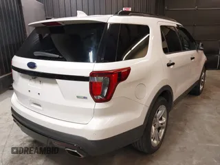 2017 Ford Explorer Sport with VIN 1FM5K8GT7HGA40069, listed as a IAAI auction lot 41992794 with 128,697 mi miles and . Bid and sale history available at carsss.com. Image 4.