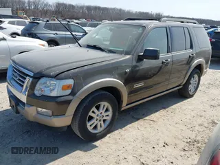 2008 Ford Explorer Eddie Bauer with VIN 1FMEU74828UA51471, listed as a IAAI auction lot 41770347 with 152,446 mi miles. Bid and sale history available at carsss.com. Image 2.