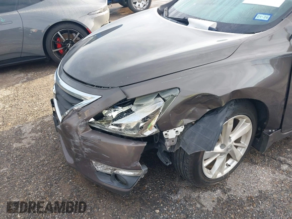 2013 Nissan Altima SV with VIN 1N4AL3AP4DN544668, listed as a IAAI auction lot 42507597 with 221,039 mi miles and . Bid and sale history available at DreamBid. Image 6.