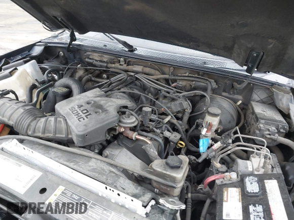 2002 Ford Ranger XL Fleet with VIN 1FTZR45E32PA88755, listed as a IAAI auction lot 41967015 with 202,328 mi miles and . Bid and sale history available at DreamBid. Image 10.
