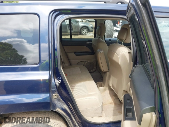 2014 Jeep Patriot Sport z VIN 1C4NJPBA7ED513229, wystawiony jako IAAI lot #42213427 z przebiegiem 207 264 mil mil oraz . Historia ofert i sprzedaży dostępna na DreamBid. Obrazek 8.