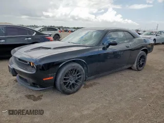 2019 Dodge Challenger SXT z VIN 2C3CDZAG3KH586973, wystawiony jako Copart lot #59812525 z przebiegiem 52 114 mil mil oraz Szkoda całkowita • Salvage title. Historia ofert i sprzedaży dostępna na DreamBid. Obrazek 1.