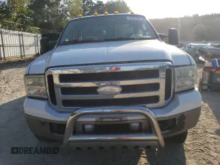 2005 Ford F-350 XL with VIN 1FTWX31505EC58627, listed as a Copart auction lot 75757994 with 116,676 mi miles and Salvage Title. Bid and sale history available at DreamBid. Image 5.